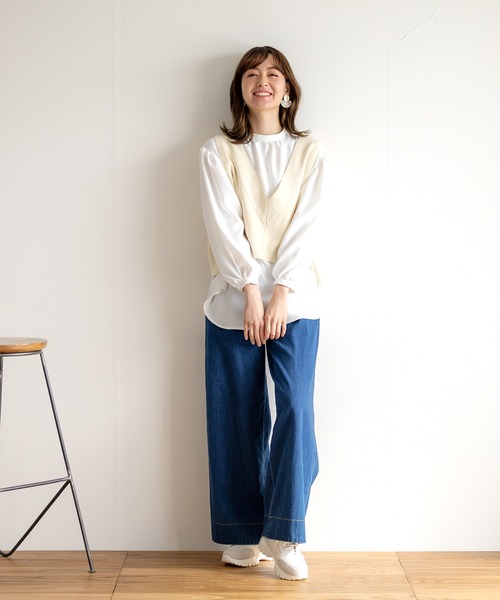 White Collection（ホワイトコレクション）の「【2021SS新作】深Vネックベスト＆ブラウス/レイヤードセット（Tシャツ/カットソー・レディース・ブラック/ベージュ/カーキ/アイボリー/ミント・M）」の9枚目の写真