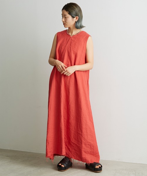 nitca（ニトカ）の「プレーンファブリックVネックワンピース（ワンピース・レディース・レッド/キナリ/ブラック・FREE）」の3枚目の写真