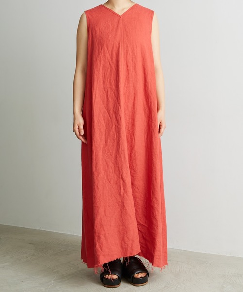 nitca（ニトカ）の「プレーンファブリックVネックワンピース（ワンピース・レディース・レッド/キナリ/ブラック・FREE）」の16枚目の写真