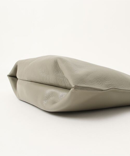 Beau're（ヴュレ）の「BEAURE ヴュレ カウレザー ワンハンドル トート (816600)（トートバッグ・レディース・ブラック/グリーン/シルバー・FREE）」の4枚目の写真