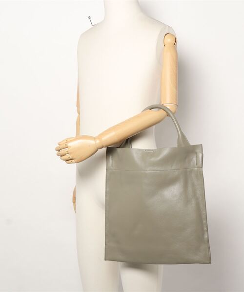 Beau're（ヴュレ）の「BEAURE ヴュレ カウレザー ワンハンドル トート (816600)（トートバッグ・レディース・ブラック/グリーン/シルバー・FREE）」の6枚目の写真