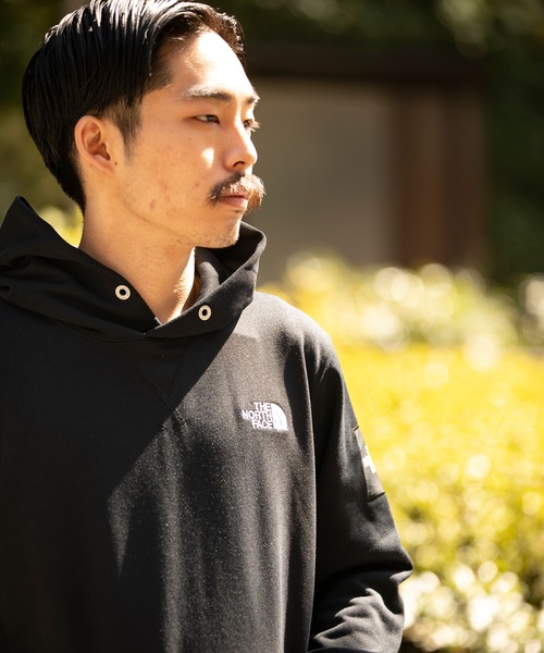 THE NORTH FACE(ザノースフェイス)の「【THE NORTH FACE / ザ ノースフェイス】 SQUARE LOGO HOODIE(パーカー・メンズ・チャコールグレー/ブラック/カーキ・MEDIUM/LARGE/X-LARGE)」の9枚目の写真