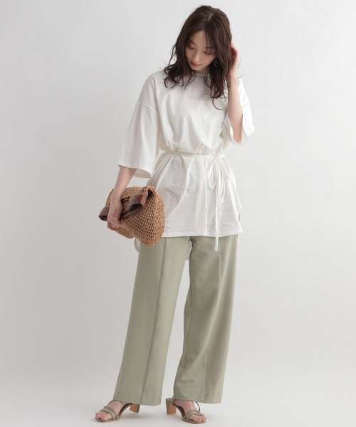 Andemiu(アンデミュウ)の「スリットTシャツ948009(Tシャツ/カットソー・レディース・オフホワイト/ブラック/ブラウン・FREE)」の21枚目の写真