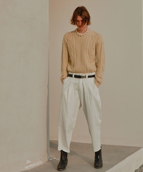 MIXSEVEN（ミックスセブン）の「ホワイトテーパードタックパンツ　H8K03【MIX SEVEN】（スラックス・メンズ・ホワイト・S/M/L/XL）」の3枚目の写真