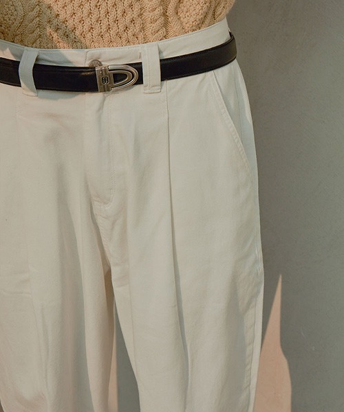 MIXSEVEN（ミックスセブン）の「ホワイトテーパードタックパンツ　H8K03【MIX SEVEN】（スラックス・メンズ・ホワイト・S/M/L/XL）」の5枚目の写真