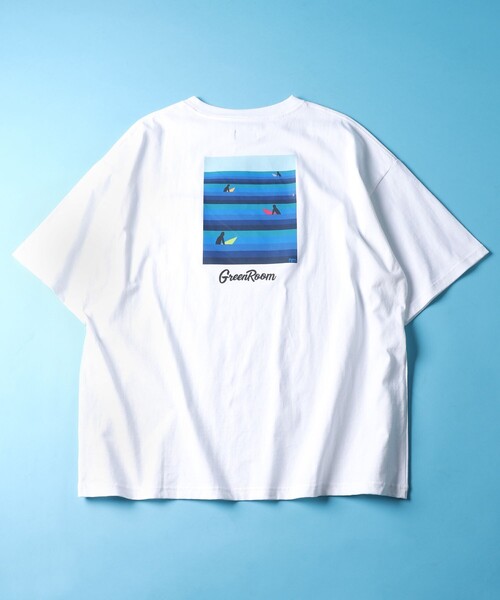 FREAK'S STORE（フリークスストア）の「WEB限定 GREENROOM×FREAK'S STORE/グリーンルーム 別注 NATHAN MCKEE バックプリントTシャツ/SURF（Tシャツ/カットソー・メンズ・ブラック/ピンク/ホワイト/ベージュ・MEDIUM/SMALL/LARGE）」の2枚目の写真