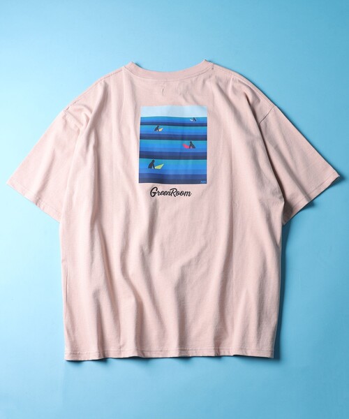 FREAK'S STORE（フリークスストア）の「WEB限定 GREENROOM×FREAK'S STORE/グリーンルーム 別注 NATHAN MCKEE バックプリントTシャツ/SURF（Tシャツ/カットソー・メンズ・ブラック/ピンク/ホワイト/ベージュ・MEDIUM/SMALL/LARGE）」の4枚目の写真