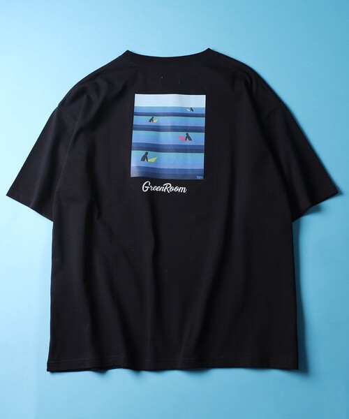 FREAK'S STORE（フリークスストア）の「WEB限定 GREENROOM×FREAK'S STORE/グリーンルーム 別注 NATHAN MCKEE バックプリントTシャツ/SURF（Tシャツ/カットソー・メンズ・ブラック/ピンク/ホワイト/ベージュ・MEDIUM/SMALL/LARGE）」の3枚目の写真