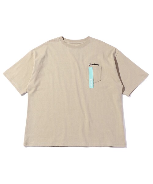 FREAK'S STORE（フリークスストア）の「WEB限定 GREENROOM×FREAK'S STORE/グリーンルーム 別注 NATHAN MCKEE バックプリントTシャツ/SURF（Tシャツ/カットソー・メンズ・ブラック/ピンク/ホワイト/ベージュ・MEDIUM/SMALL/LARGE）」の5枚目の写真