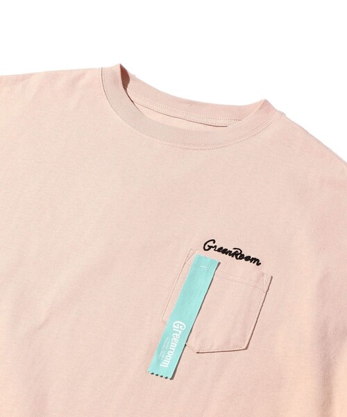 FREAK'S STORE（フリークスストア）の「WEB限定 GREENROOM×FREAK'S STORE/グリーンルーム 別注 NATHAN MCKEE バックプリントTシャツ/SURF（Tシャツ/カットソー・メンズ・ブラック/ピンク/ホワイト/ベージュ・MEDIUM/SMALL/LARGE）」の10枚目の写真