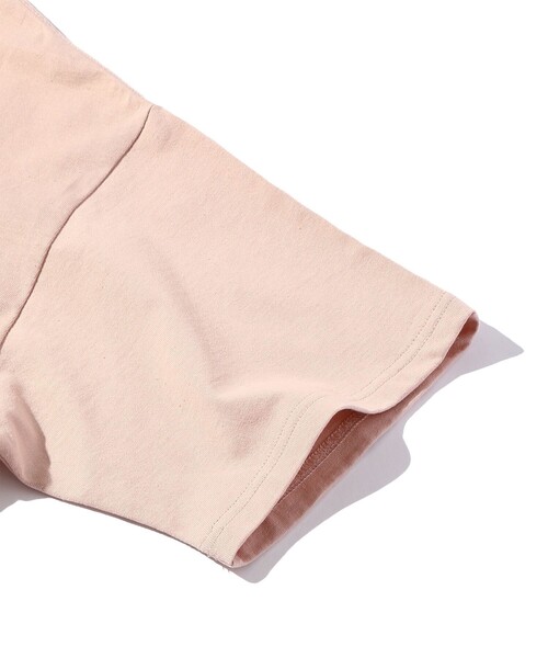 FREAK'S STORE（フリークスストア）の「WEB限定 GREENROOM×FREAK'S STORE/グリーンルーム 別注 NATHAN MCKEE バックプリントTシャツ/SURF（Tシャツ/カットソー・メンズ・ブラック/ピンク/ホワイト/ベージュ・MEDIUM/SMALL/LARGE）」の16枚目の写真