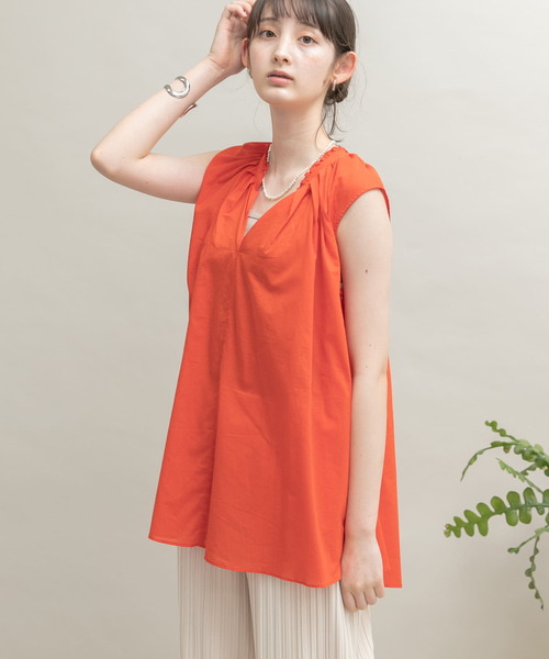 UR Lab.（アーバンリサーチラボ）の「ギャザーノースリーブブラウス（シャツ/ブラウス・レディース・レッド系その他/ライトベージュ/ラベンダー/ミント・FREE）」の5枚目の写真