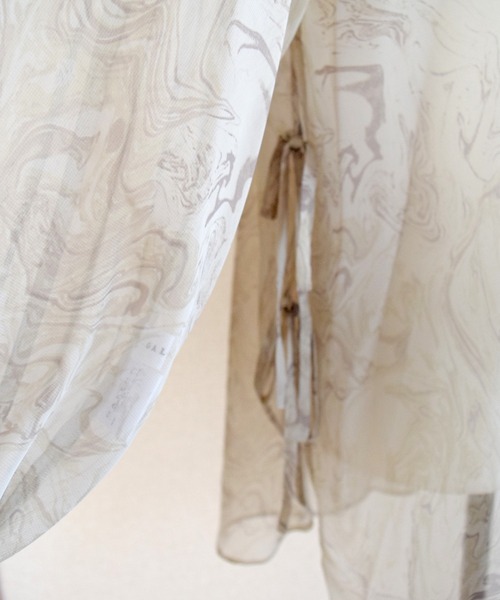 Marient（マリエント）の「マーブルシアーカフタンPO/シフォンブラウス（シャツ/ブラウス・レディース・ベージュ/ブラウン・FREE）」の9枚目の写真