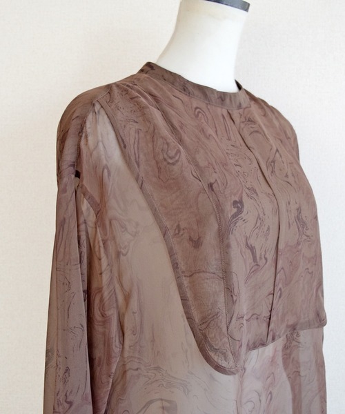 Marient（マリエント）の「マーブルシアーカフタンPO/シフォンブラウス（シャツ/ブラウス・レディース・ベージュ/ブラウン・FREE）」の16枚目の写真