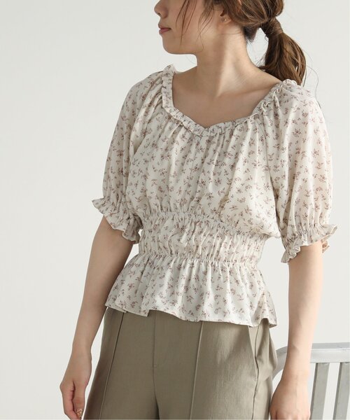 RAY CASSIN（レイカズン）の「飛び花柄シャーリングブラウス（シャツ/ブラウス・レディース・ネイビー/ベージュ/キナリ・FREE）」の13枚目の写真