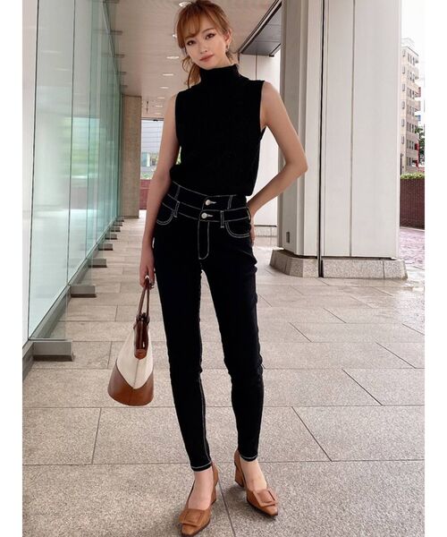 RESEXXY（リゼクシー）の「ハイウエストスキニーパンツ（その他パンツ・レディース・ブラック/ホワイト/ベージュ・FREE）」の5枚目の写真