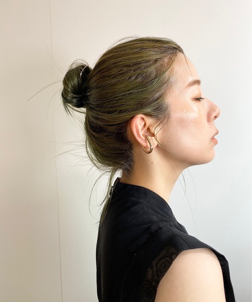 y/m by RIKA（イムバイリカ）の「オーバルイヤカフ（イヤーカフ・レディース・シルバー/ゴールド・FREE）」の6枚目の写真