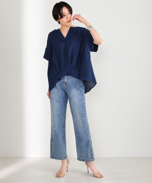 Bou Jeloud(ブージュルード)の「スキッパータックブラウス(シャツ/ブラウス・レディース・ネイビー/オフホワイト/グリーン/A・38)」の13枚目の写真