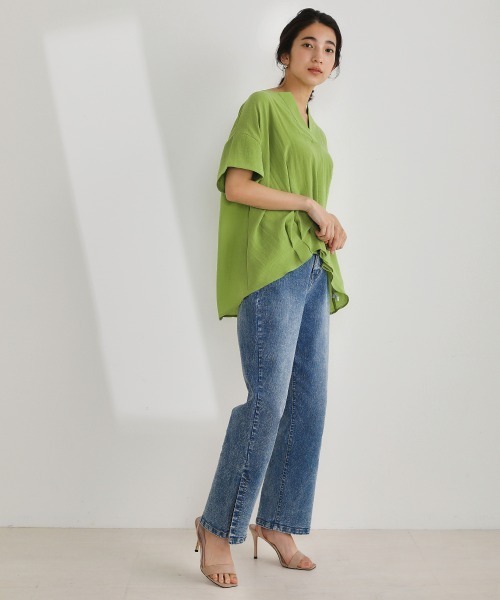 Bou Jeloud(ブージュルード)の「スキッパータックブラウス(シャツ/ブラウス・レディース・ネイビー/オフホワイト/グリーン/A・38)」の18枚目の写真