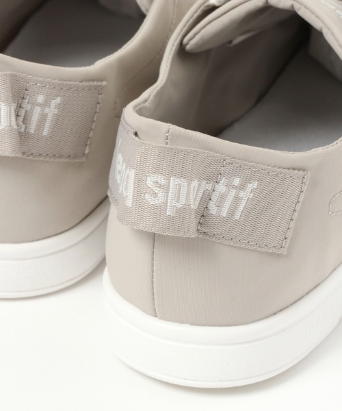 studio CLIP（スタディオクリップ）の「ルコック別注撥水シューズ（スニーカー・レディース・ベージュ/グレー・LARGE/MEDIUM）」の17枚目の写真