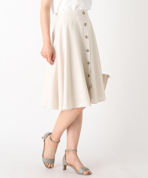 ワイズ　ホワイト フレアスカート 前開きボタン index（インデックス）の「◇ブッチャーフロントボタンフレア