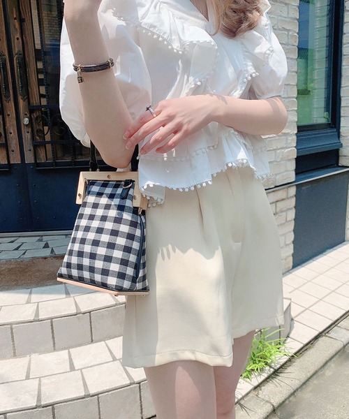 Voyage titty&Co.PETIT（ボヤージュティティアンドコープチ）の「【Voyage titty&Co.】voyage2021SSカラーショートパンツ（その他パンツ・レディース・グリーン/イエロー・SMALL/MEDIUM）」の4枚目の写真