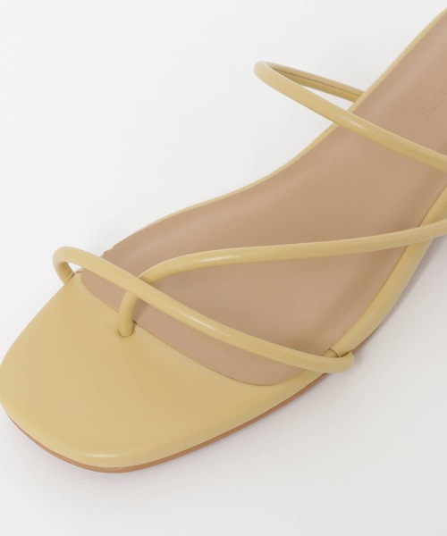 URBAN RESEARCH（アーバンリサーチ）の「チューブストラップサンダル（サンダル・レディース・ブラック/ブラウン/イエロー・36/37/38）」の11枚目の写真