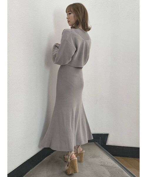 dazzlin（ダズリン）の「4WAYカーデセミマーメイドワンピース（ワンピース・レディース・ブルー/ベージュ/モカ・FREE）」の16枚目の写真