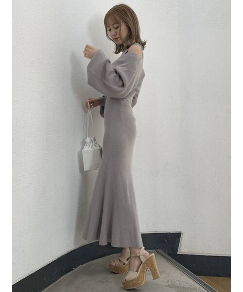 dazzlin（ダズリン）の「4WAYカーデセミマーメイドワンピース（ワンピース・レディース・ブルー/ベージュ/モカ・FREE）」の17枚目の写真