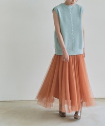 バックスリットヘリンボーンニットベスト