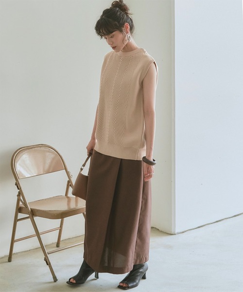 titivate（ティティベイト）の「ﾊﾞｯｸｽﾘｯﾄﾍﾘﾝﾎﾞｰﾝﾆｯﾄﾍﾞｽﾄ（ベスト・レディース・アイボリー/ライトグリーン/グレイッシュベージュ/ブラウン/ブラック・S/M/L）」の20枚目の写真