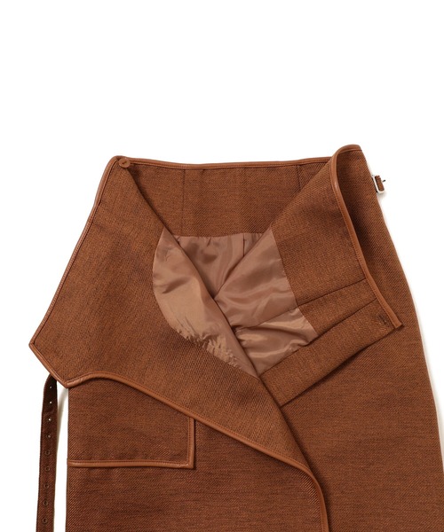 Ray BEAMS（レイビームス）の「Ray BEAMS / パイピング ラップ スカート（スカート・レディース・ブラウン/ベージュ・0/1）」の4枚目の写真