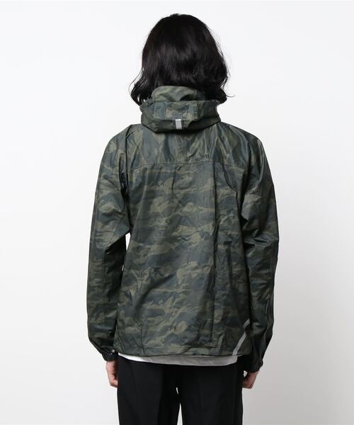 EDWIN（エドウィン）の「EDWIN　ベリオスレインジャケットPRO（マウンテンパーカー・メンズ・ブルー/マルチ/カモフラージュ・M/3L/LL/L）」の5枚目の写真