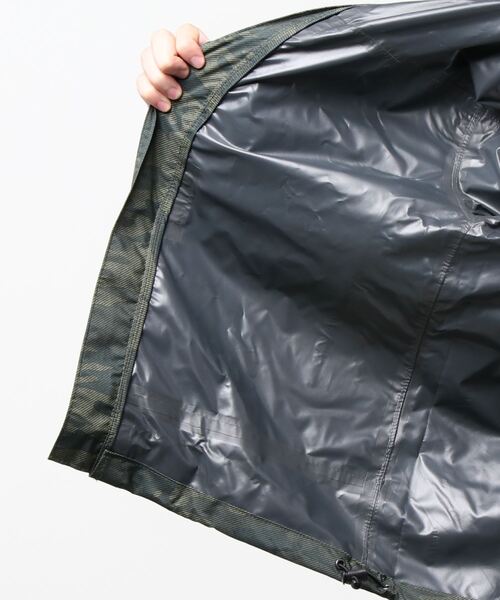 EDWIN（エドウィン）の「EDWIN　ベリオスレインジャケットPRO（マウンテンパーカー・メンズ・ブルー/マルチ/カモフラージュ・M/3L/LL/L）」の6枚目の写真