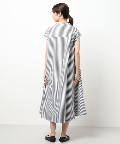 coca（coca）（コカ）の「ストライプスキッパーシャツワンピース（シャツワンピース・レディース・ストライプ・L/M）」の2枚目の写真