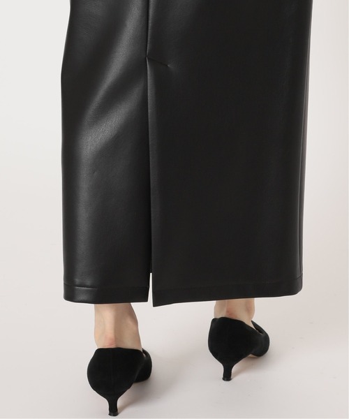 IENA（イエナ）の「フェイクレザー タイトスカート◆（スカート・レディース・ブラウン/ブラック・34/36/38）」の3枚目の写真