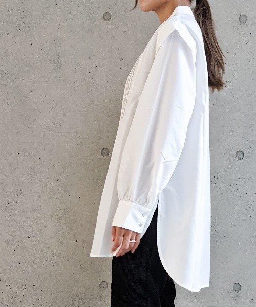 Per sist ence（パーシエンス）の「Per sist ence/パーシエンス　 T/Cツイル ピンタック入りチュニックシャツ（シャツ/ブラウス・レディース・ブラック/オフホワイト/グレイッシュベージュ・FREE）」の10枚目の写真