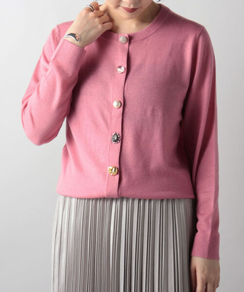 Torrazzo Donna(トラッゾドンナ)の「◇【WEB限定】【TORRAZZO DONNA/ トラッゾドンナ】ビジュー付きカーディガン(カーディガン/ボレロ・レディース・ブラック/オフホワイト/ピンク/グリーン/キャメル・FREE)」の5枚目の写真