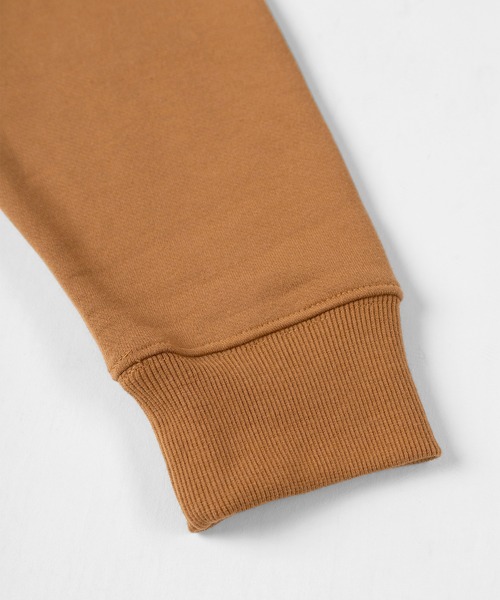 UNIVERSAL OVERALL（ユニバーサルオーバーオール）の「【UNIVERSAL OVERALL/ユニバーサルオーバーオール】 カレッジロゴ オーバーサイズ スウェット/【ILLINOIS】プリント（スウェット・メンズ・ホワイト/グリーン/ライトブラウン/ネイビー/グレー・M/L/XL）」の17枚目の写真