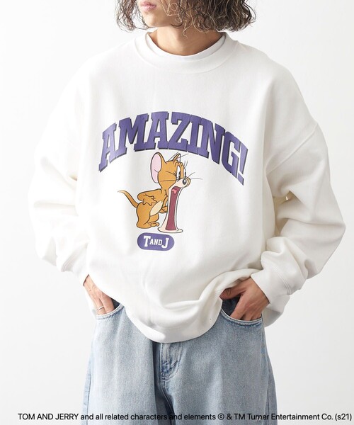 PUBLUX（パブリュクス）の「【PUBLUX/パブリュクス】 別注ジェリープリントクルーネックスウェット/ユニセックス/トムとジェリー（スウェット・メンズ・オフホワイト/グレー/ブラック/ブラウン/グリーン/サックスブルー/ネイビー・SMALL/MEDIUM/LARGE）」の2枚目の写真