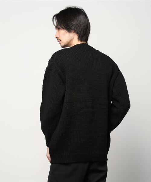 SUNNY  SPORTS（サニースポーツ）の「SUNNY SPORTS / サニースポーツ YALE HAND LOGO SWEATER（ニット/セーター・メンズ・ブラック/ネイビー・ONE SIZE）」の3枚目の写真