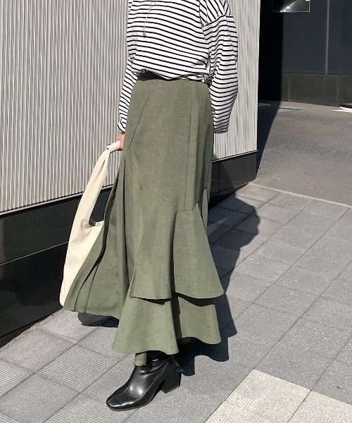 アシメティアードスカート