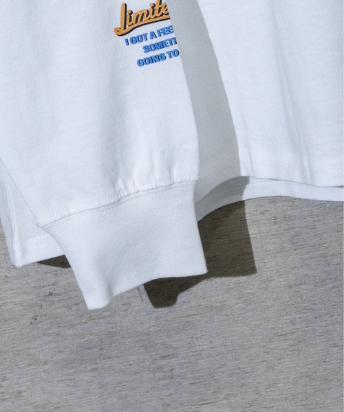 JOHN'S CLOSET（ジョンズクローゼット）の「【a】天竺 スリーブプリント"PETTY WOLF"L/S Tシャツ（Tシャツ/カットソー・メンズ・ホワイト/グリーン/ブラック・MEDIUM/LARGE）」の5枚目の写真