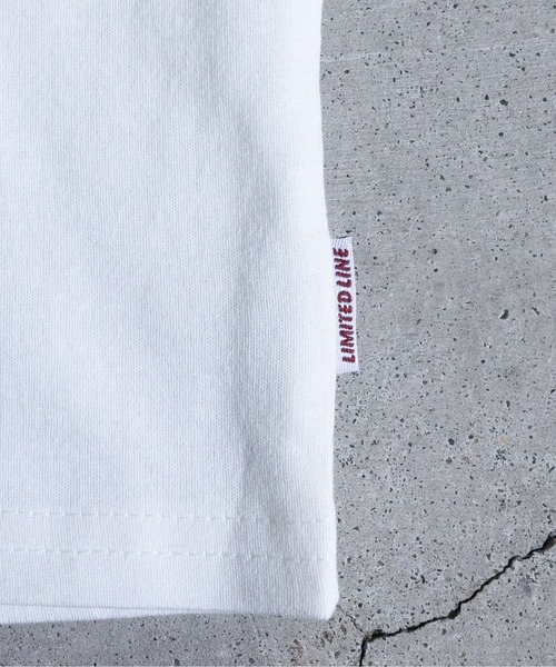 JOHN'S CLOSET（ジョンズクローゼット）の「【a】天竺 スリーブプリント"PETTY WOLF"L/S Tシャツ（Tシャツ/カットソー・メンズ・ホワイト/グリーン/ブラック・MEDIUM/LARGE）」の8枚目の写真