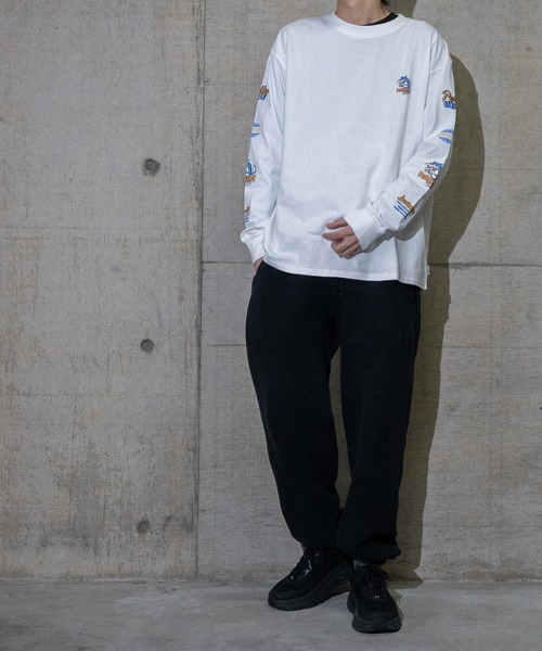 JOHN'S CLOSET（ジョンズクローゼット）の「【a】天竺 スリーブプリント"PETTY WOLF"L/S Tシャツ（Tシャツ/カットソー・メンズ・ホワイト/グリーン/ブラック・MEDIUM/LARGE）」の19枚目の写真