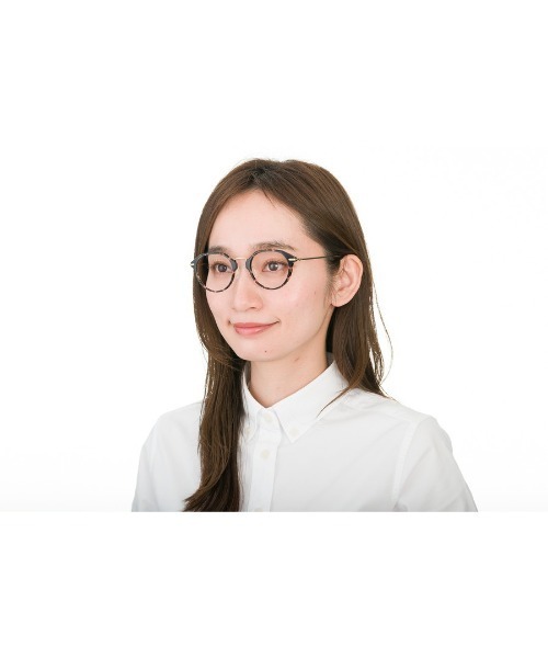 Zoff（ゾフ）の「ボストン型 めがね｜Zoff SMART CLASSIC（メガネ・レディース・グレー/ブラウン/ブラック/アイボリー・FREE）」の16枚目の写真