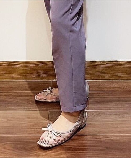 ESPERANZA（エスペランサ）の「◆【ローヒール／フラット／ペタンコ】スクエアトゥメッシュフラットパンプス（パンプス・レディース・ブラック系2/グレー系2/ブラウン系3・22.5cm/24.5cm/25.0cm/22.0cm/24.0cm）」の4枚目の写真