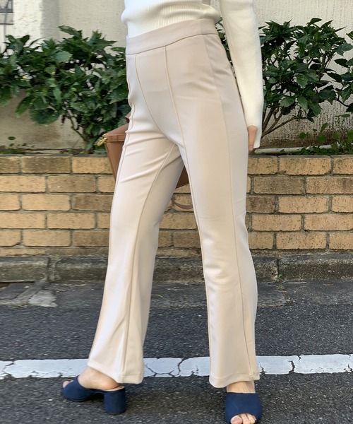 Jewelobe（ジュエローブ）の「カットジョーゼットフレアクロップドパンツ（スラックス・レディース・ブラック/ベージュ・M/S）」の10枚目の写真