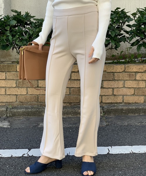 Jewelobe（ジュエローブ）の「カットジョーゼットフレアクロップドパンツ（スラックス・レディース・ブラック/ベージュ・M/S）」の9枚目の写真