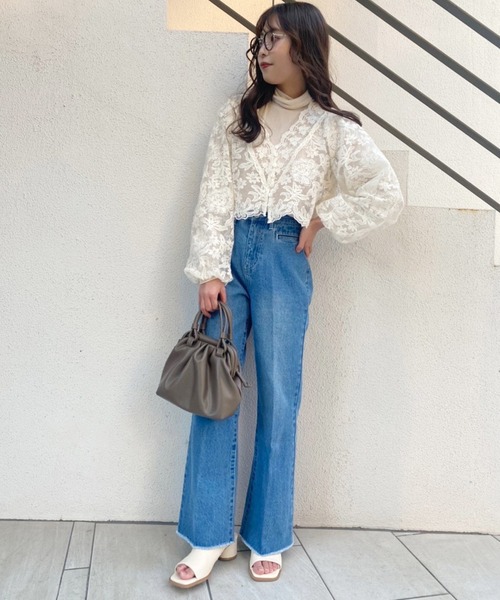 one after another NICE CLAUP（ワンアフターアナザーナイスクラップ）の「刺繍シアーブラウス ハイネックインナーセット（シャツ/ブラウス・レディース・オフホワイト/モカ/ラベンダー・FREE）」の4枚目の写真